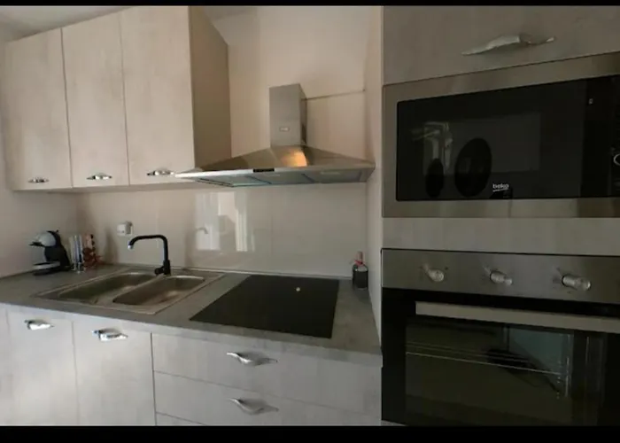 New Apartman P & B * טרוגיר